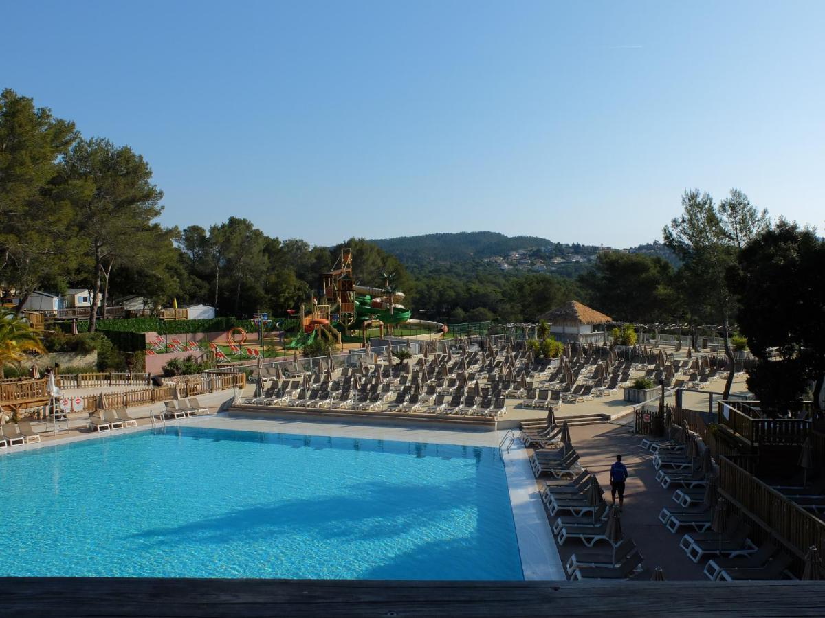 Regency Holiday Tour Operateur Dans Camping 5 Etoiles Frejus, Cote D'azur Campsite