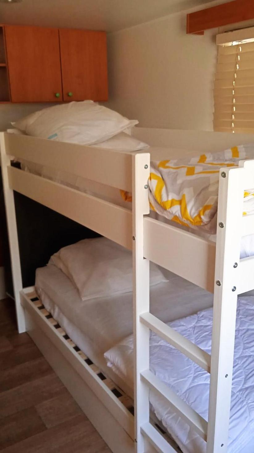 Regency Holiday Tour Operateur Dans Camping 5 Etoiles Frejus, Cote D'azur Campsite